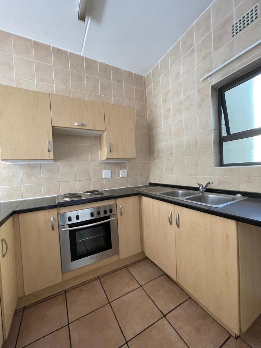 2 Bedroom Property for Sale in Lonehill Gauteng