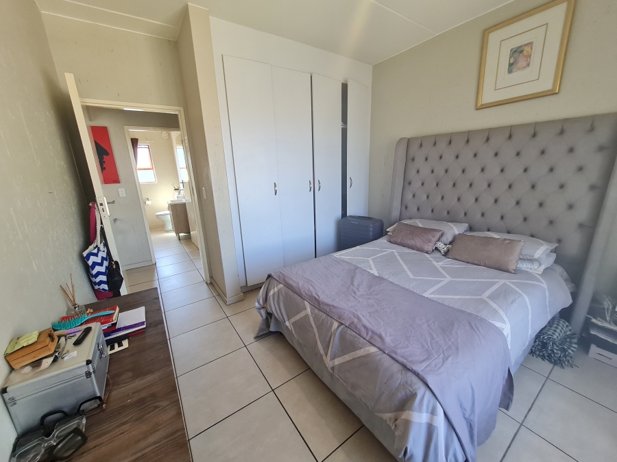 2 Bedroom Property for Sale in Douglasdale Gauteng