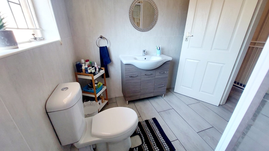 3 Bedroom Property for Sale in Helikonpark Gauteng