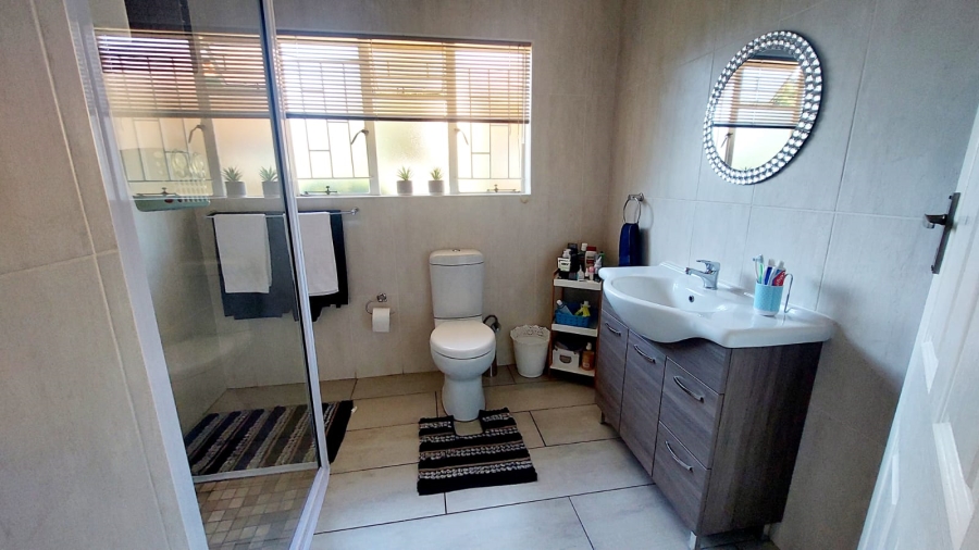 3 Bedroom Property for Sale in Helikonpark Gauteng