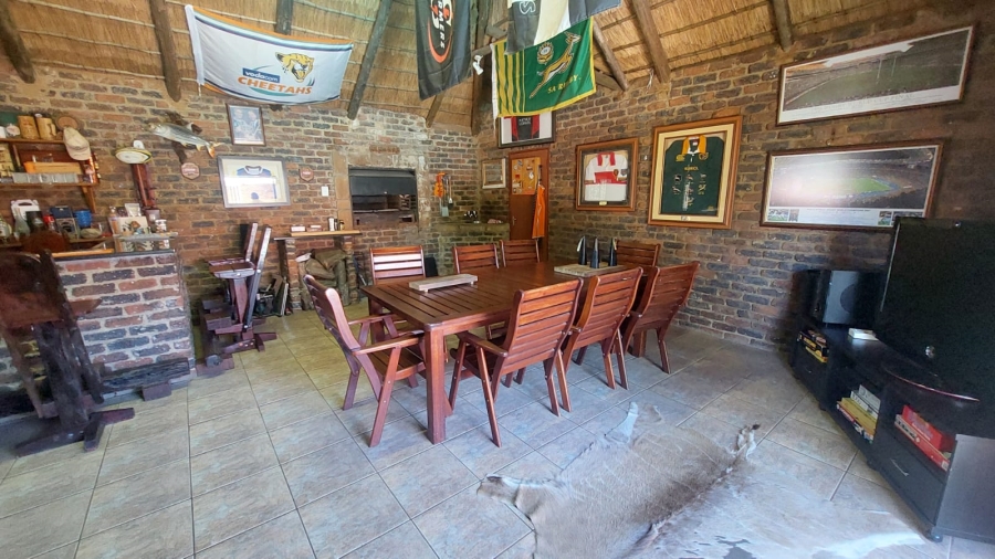 3 Bedroom Property for Sale in Helikonpark Gauteng