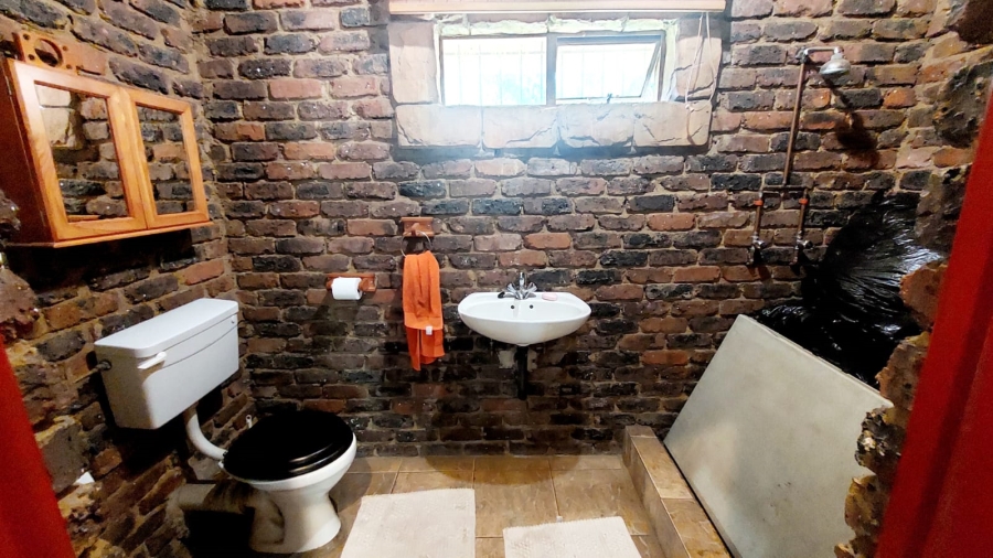 3 Bedroom Property for Sale in Helikonpark Gauteng