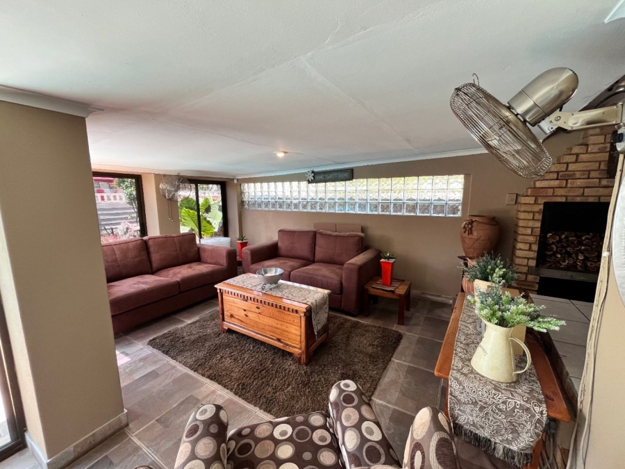 4 Bedroom Property for Sale in Montana Tuine Gauteng