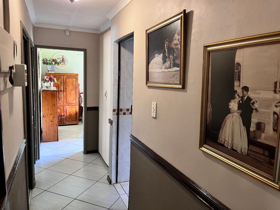 4 Bedroom Property for Sale in Montana Tuine Gauteng