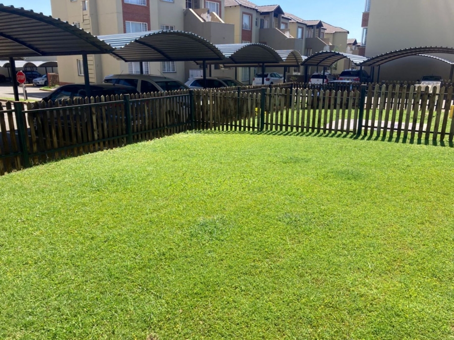 2 Bedroom Property for Sale in Montana Tuine Gauteng