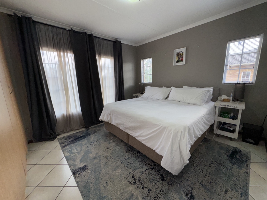 To Let 3 Bedroom Property for Rent in Willowbrook Gauteng