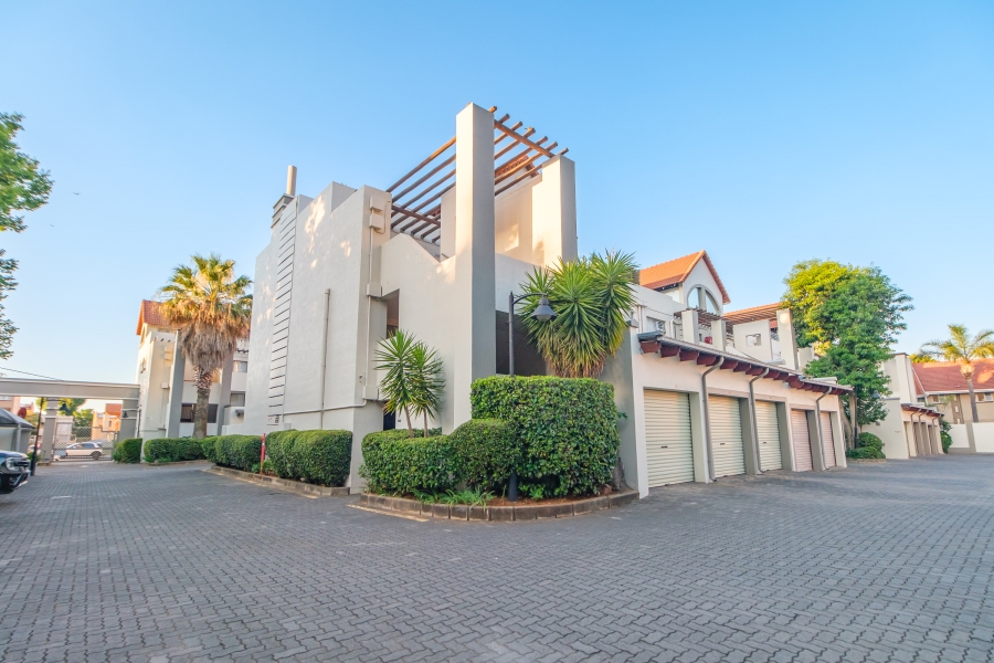 2 Bedroom Property for Sale in Blackheath Gauteng