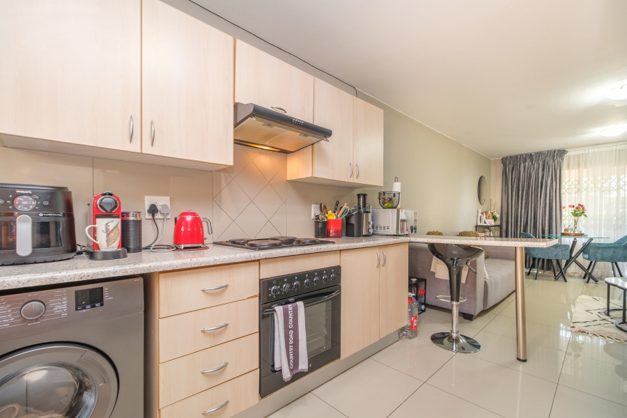 2 Bedroom Property for Sale in Blackheath Gauteng