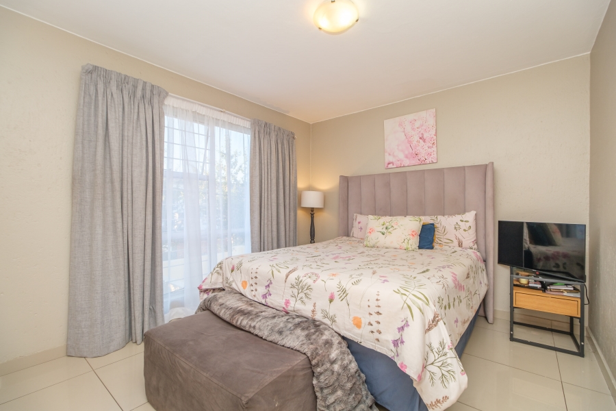 2 Bedroom Property for Sale in Blackheath Gauteng