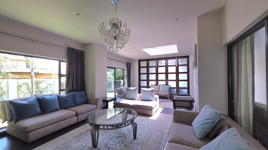 5 Bedroom Property for Sale in Raslouw Gauteng