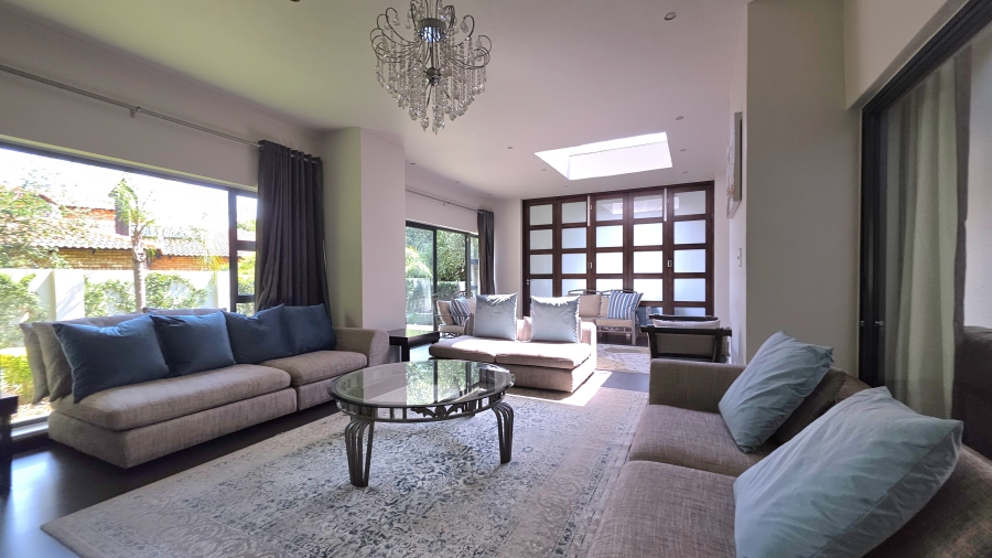 5 Bedroom Property for Sale in Raslouw Gauteng