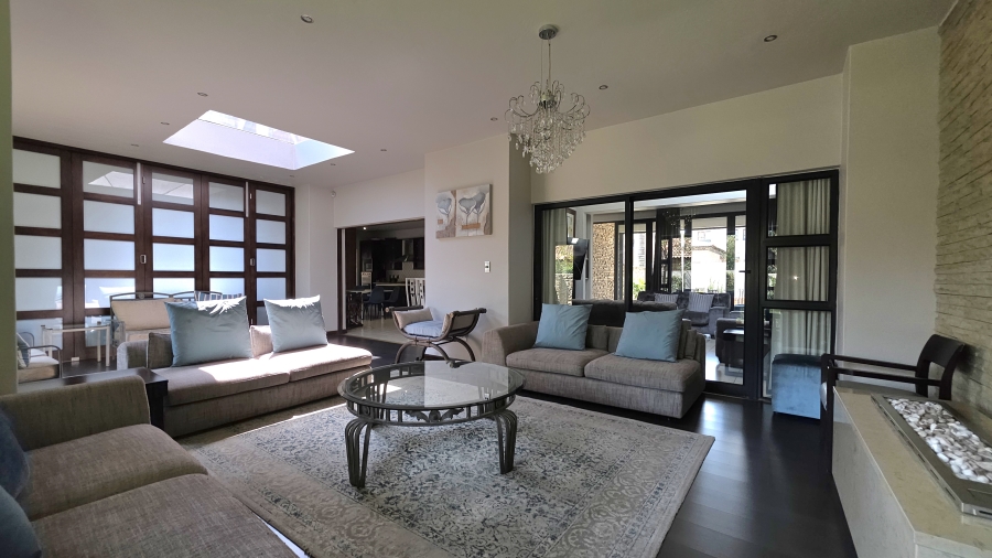 5 Bedroom Property for Sale in Raslouw Gauteng