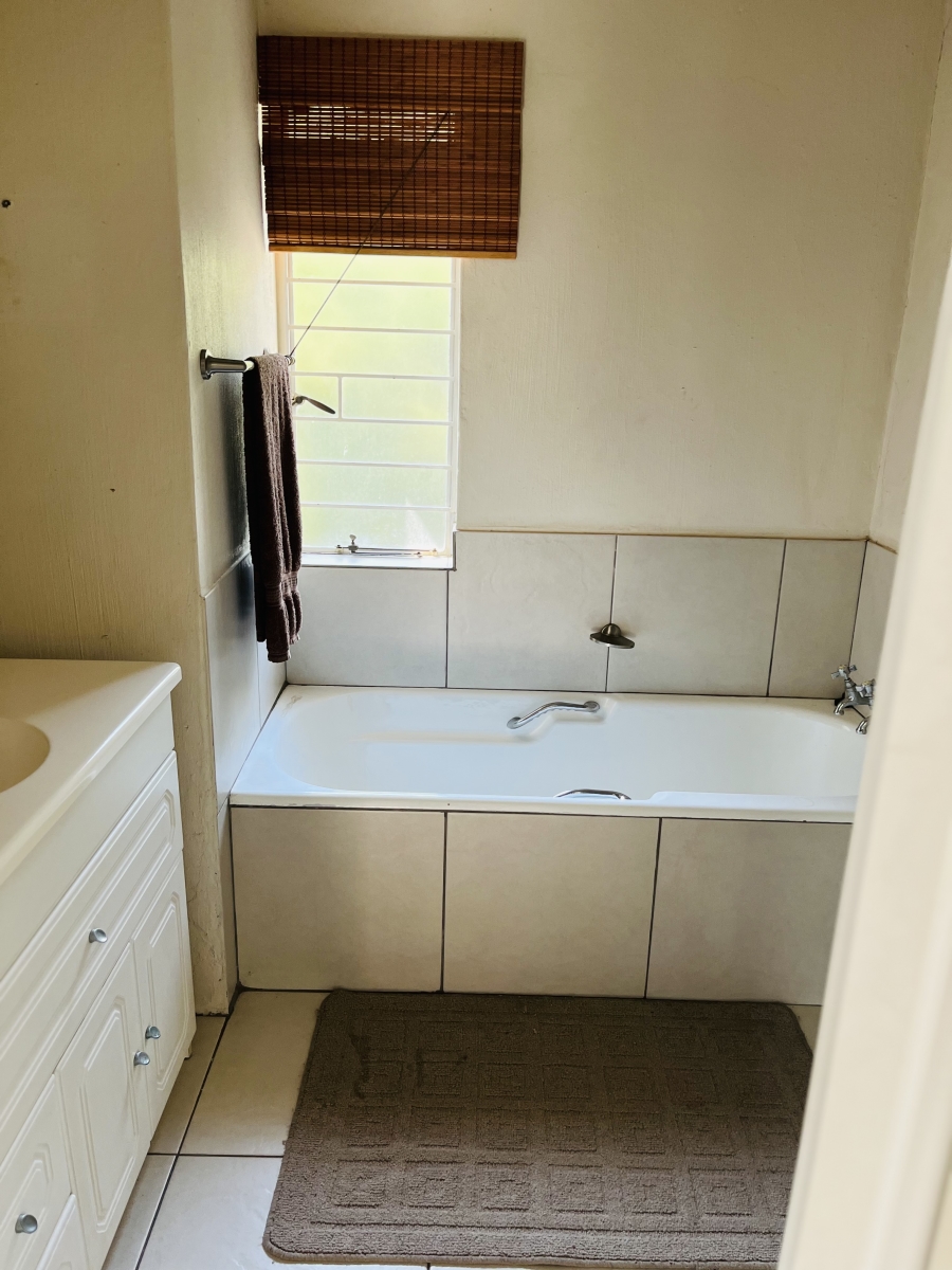 3 Bedroom Property for Sale in Sunnyridge Gauteng
