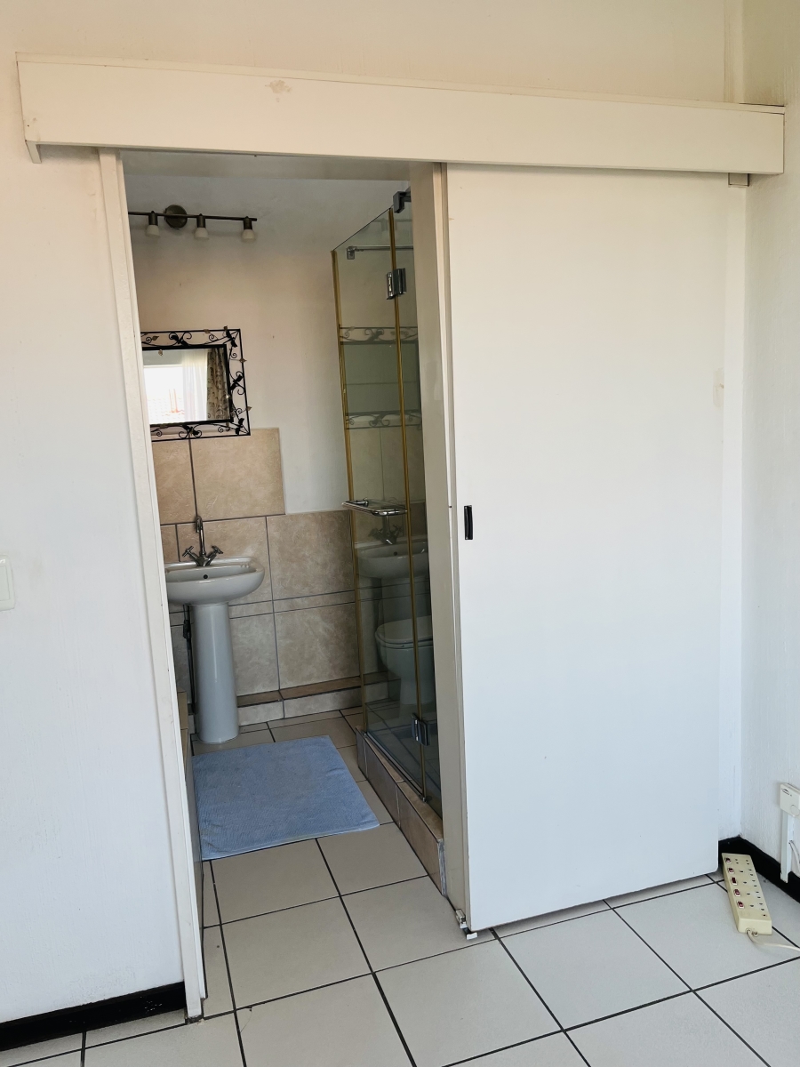 3 Bedroom Property for Sale in Sunnyridge Gauteng