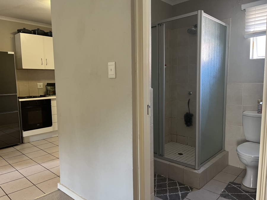 2 Bedroom Property for Sale in Northcliff Gauteng