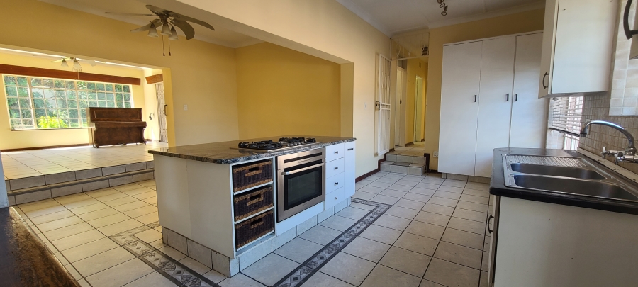To Let 3 Bedroom Property for Rent in Clarens Park Gauteng