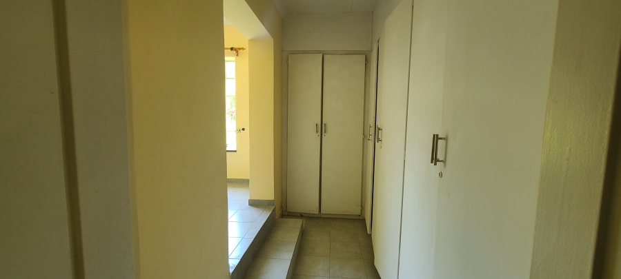 To Let 1 Bedroom Property for Rent in Clarens Park Gauteng