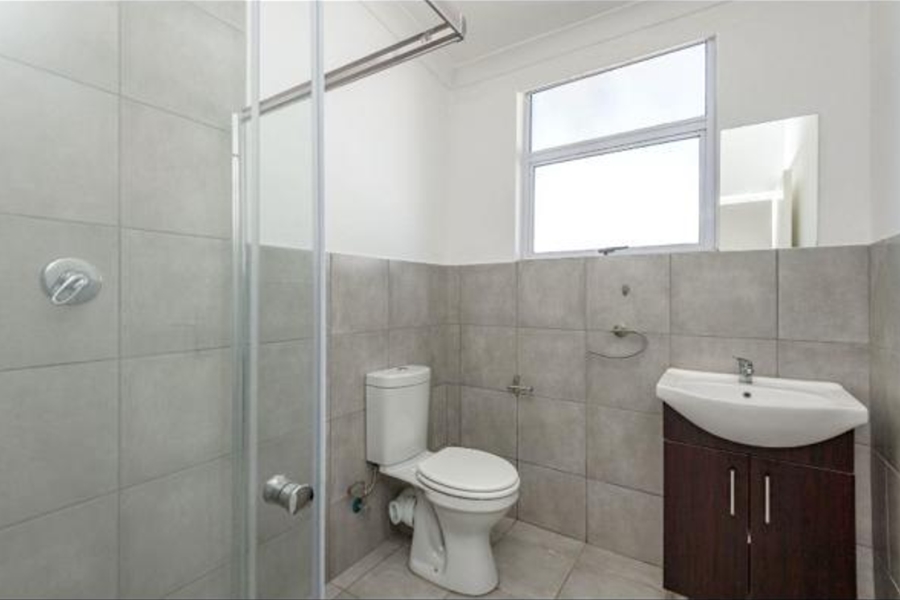 To Let 1 Bedroom Property for Rent in Highlands North Gauteng