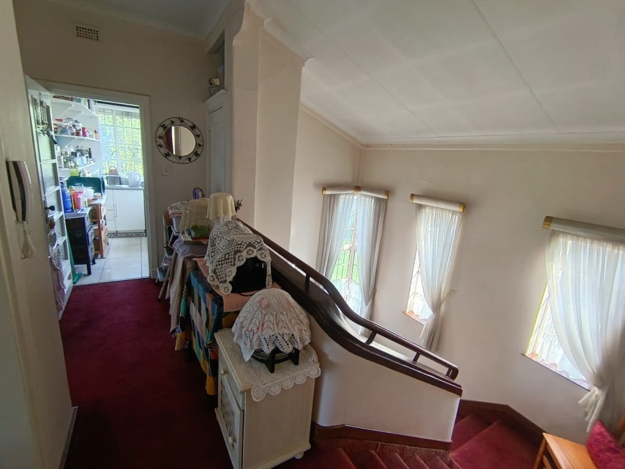 6 Bedroom Property for Sale in Selection Park Gauteng