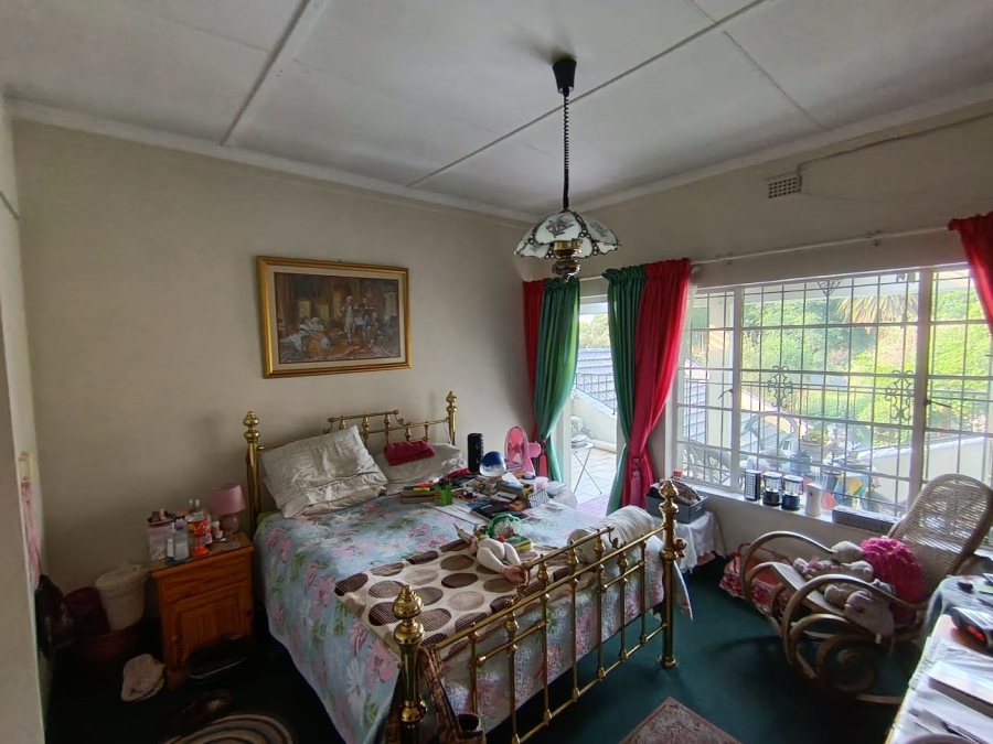 6 Bedroom Property for Sale in Selection Park Gauteng