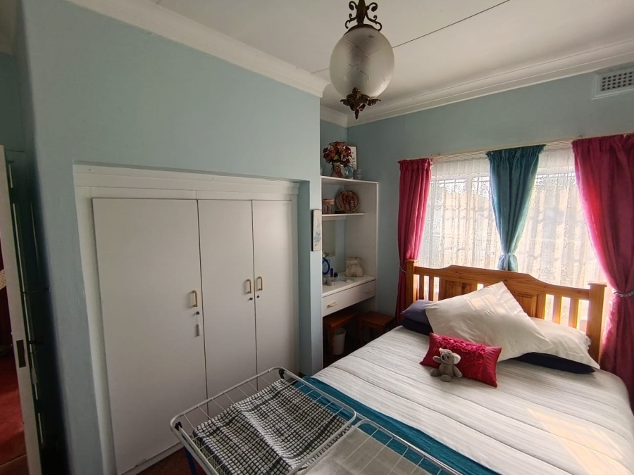 6 Bedroom Property for Sale in Selection Park Gauteng