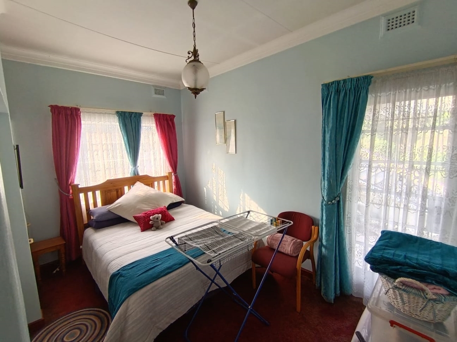 6 Bedroom Property for Sale in Selection Park Gauteng