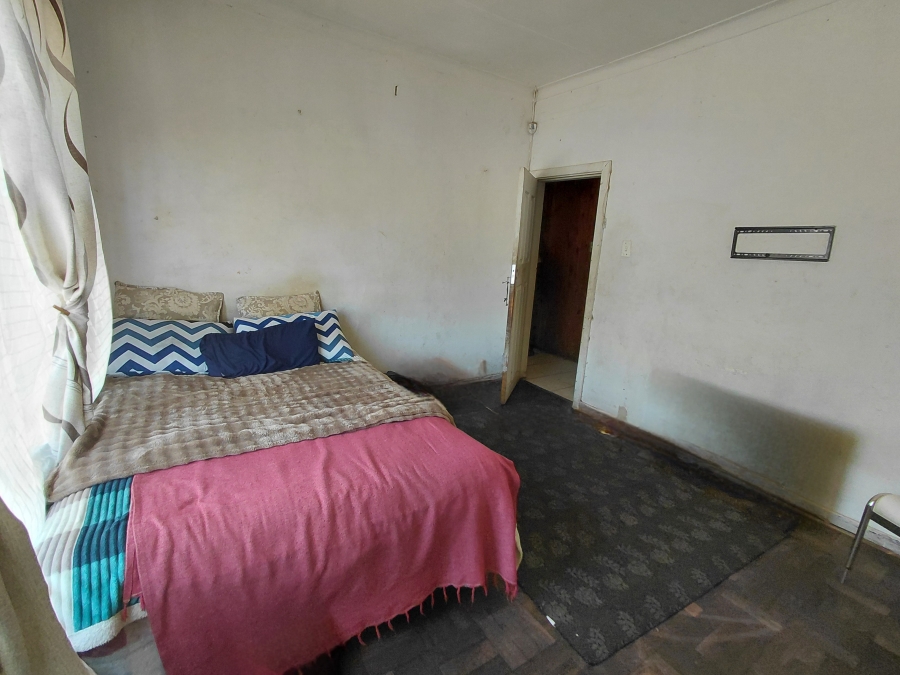 10 Bedroom Property for Sale in South Hills Gauteng