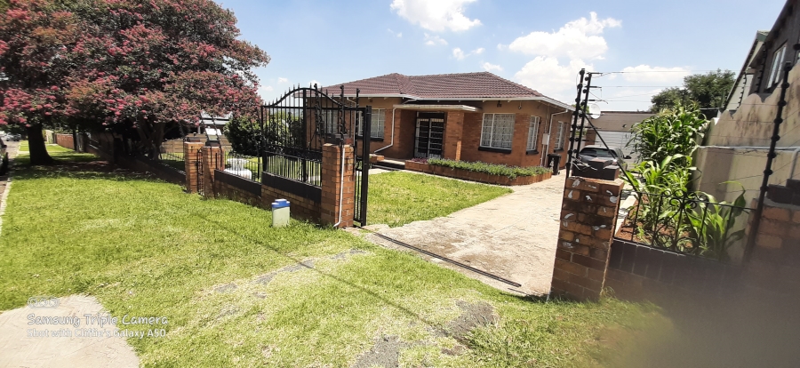 To Let 3 Bedroom Property for Rent in Alberton North Gauteng