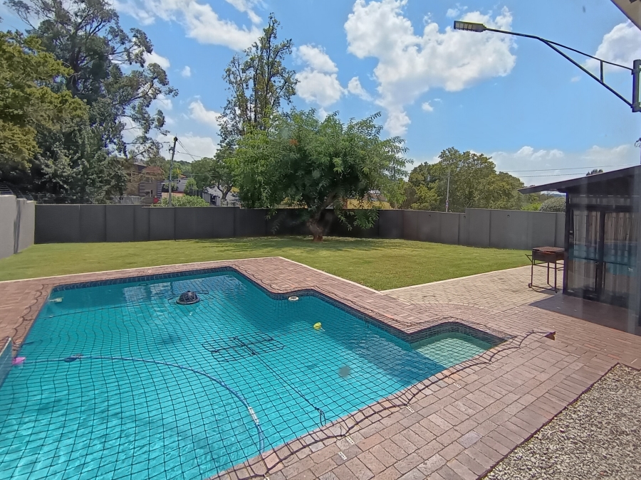 3 Bedroom Property for Sale in South Crest Gauteng