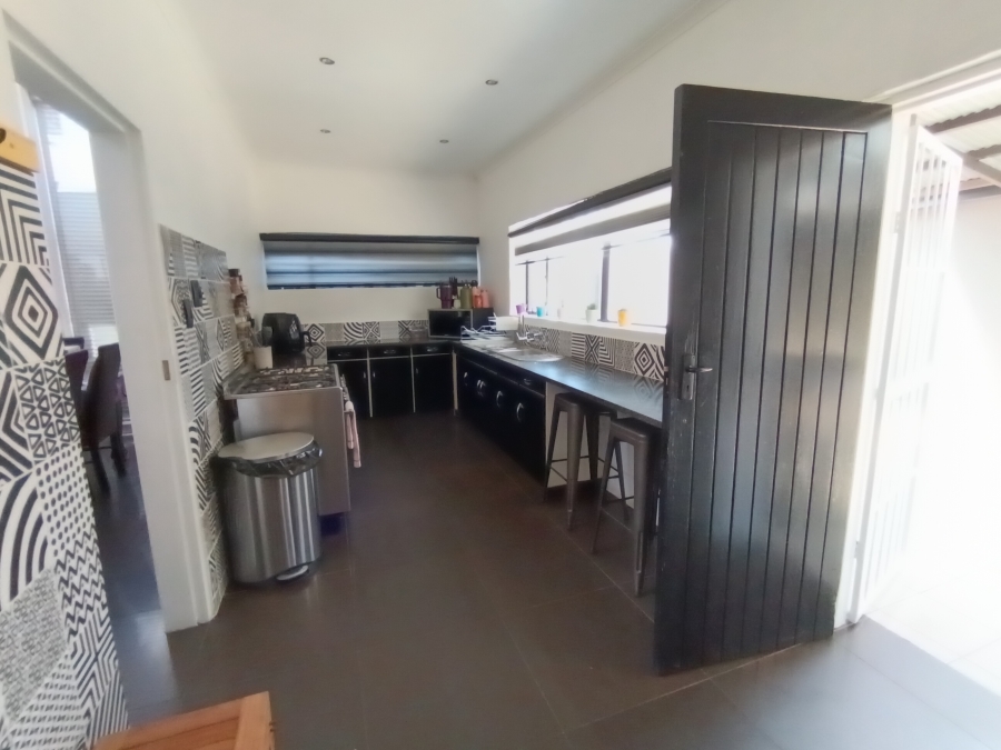 3 Bedroom Property for Sale in South Crest Gauteng