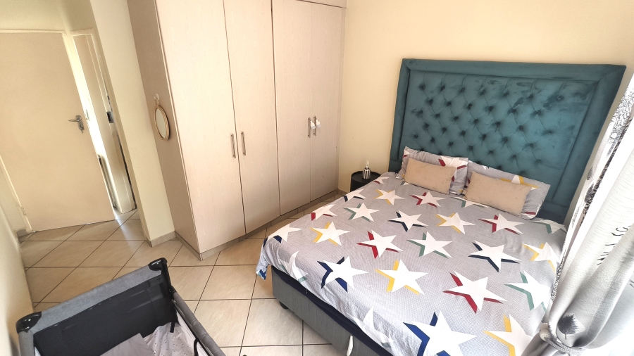 2 Bedroom Property for Sale in Kosmosdal Gauteng