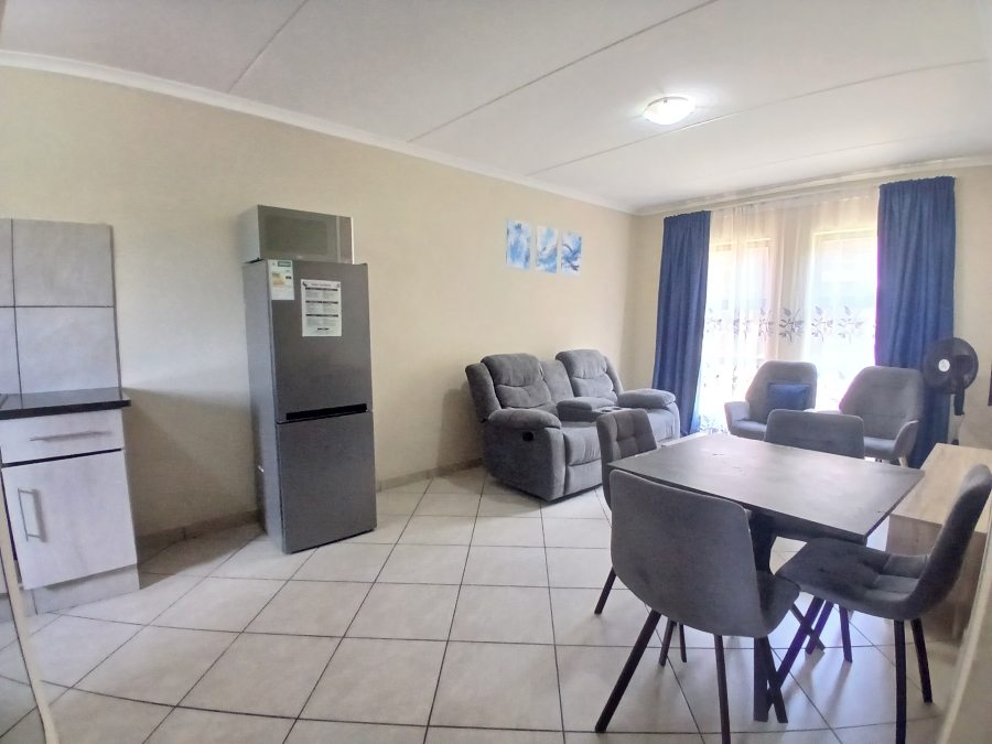 2 Bedroom Property for Sale in Kosmosdal Gauteng