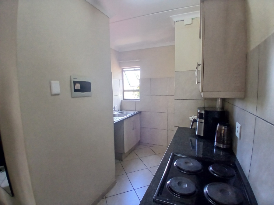2 Bedroom Property for Sale in Kosmosdal Gauteng