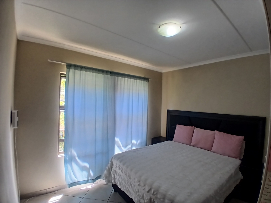 2 Bedroom Property for Sale in Kosmosdal Gauteng