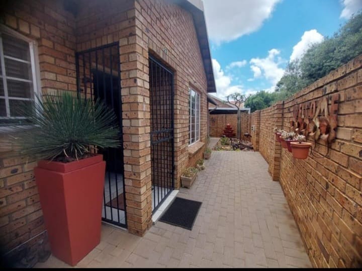 3 Bedroom Property for Sale in Montana Gauteng