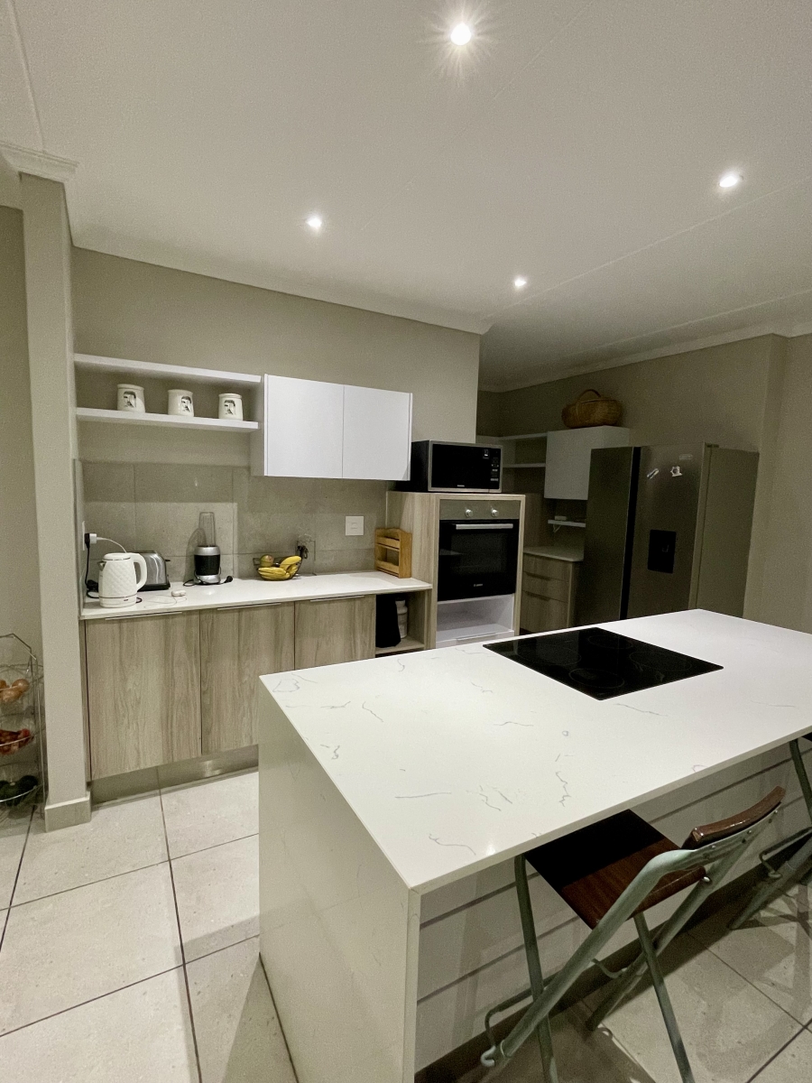 4 Bedroom Property for Sale in Lion Pride Gauteng