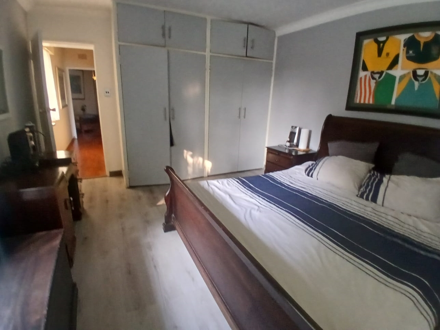 5 Bedroom Property for Sale in Selcourt Gauteng