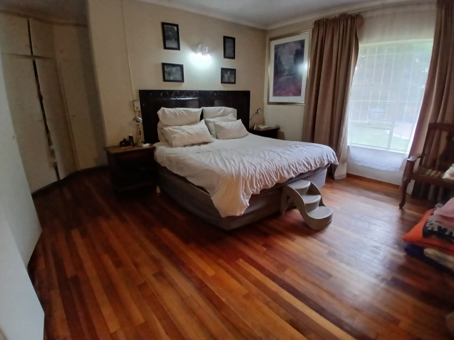5 Bedroom Property for Sale in Selcourt Gauteng