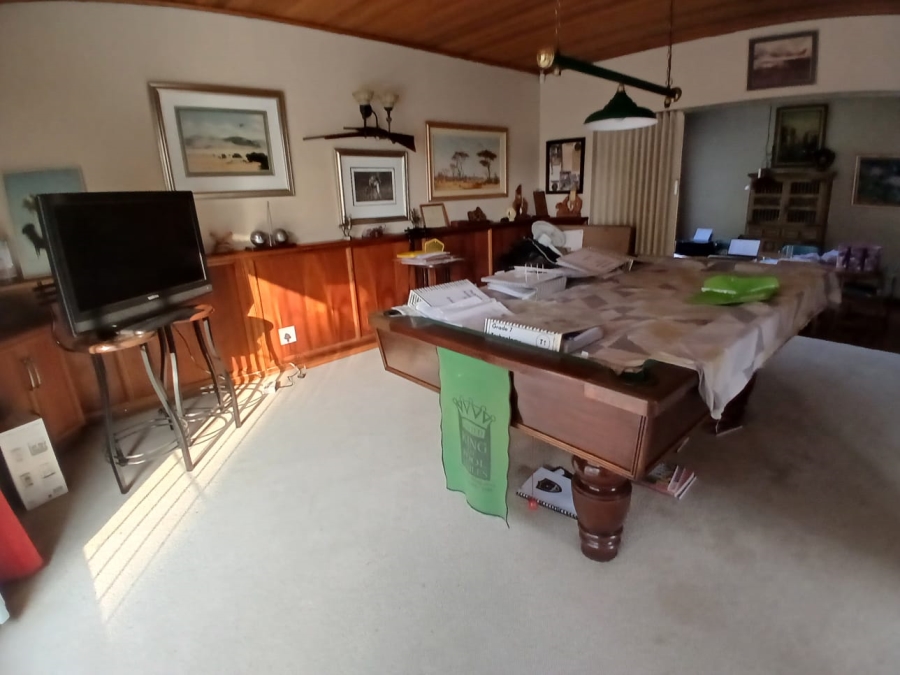 5 Bedroom Property for Sale in Selcourt Gauteng