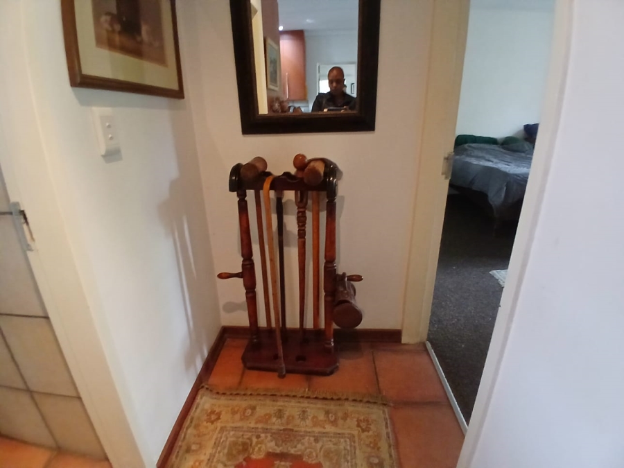 5 Bedroom Property for Sale in Selcourt Gauteng