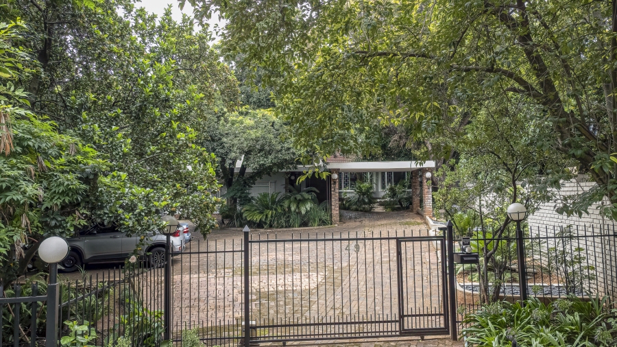 5 Bedroom Property for Sale in Lynnwood Gauteng