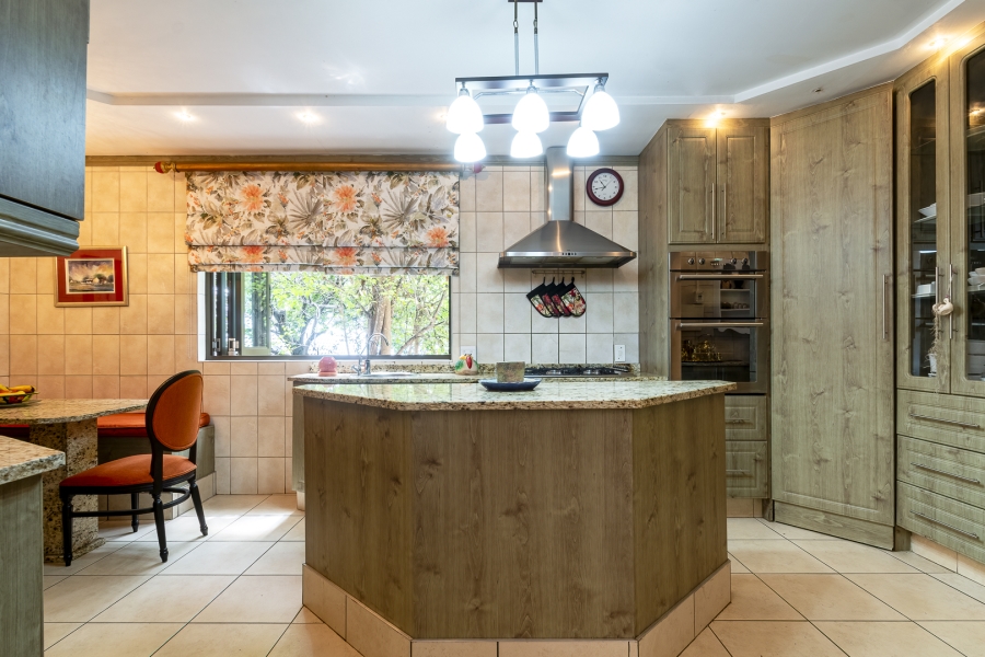 5 Bedroom Property for Sale in Lynnwood Gauteng