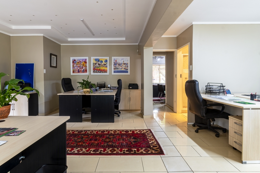 5 Bedroom Property for Sale in Lynnwood Gauteng