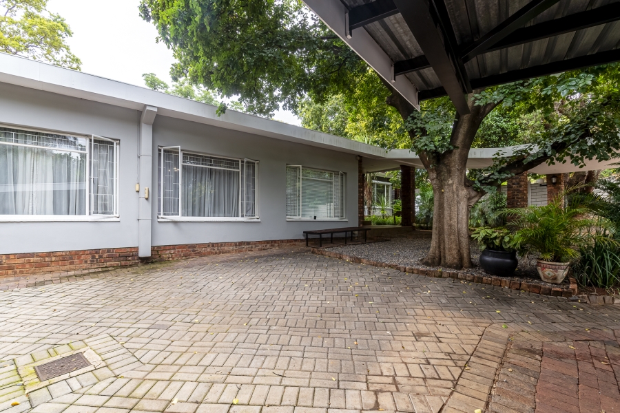 5 Bedroom Property for Sale in Lynnwood Gauteng