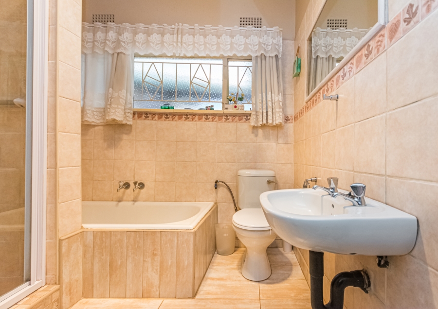 3 Bedroom Property for Sale in Randgate Gauteng