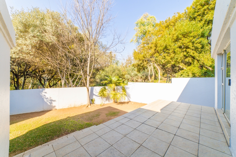 To Let 4 Bedroom Property for Rent in Dainfern Golf Estate Gauteng