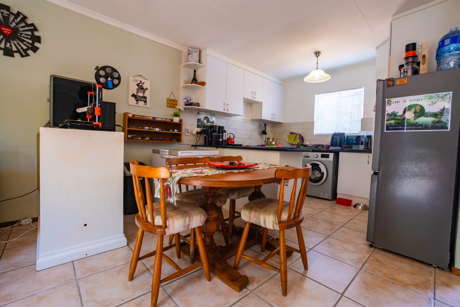 2 Bedroom Property for Sale in Honeydew Ridge Gauteng