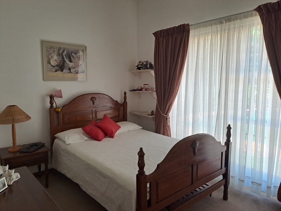 4 Bedroom Property for Sale in Garsfontein Gauteng