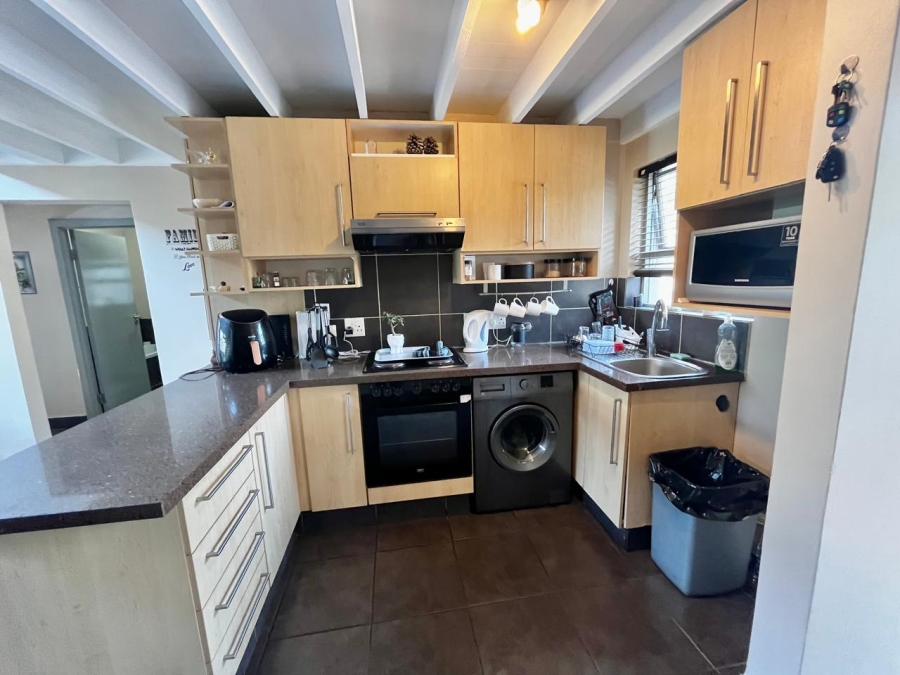 2 Bedroom Property for Sale in Lonehill Gauteng