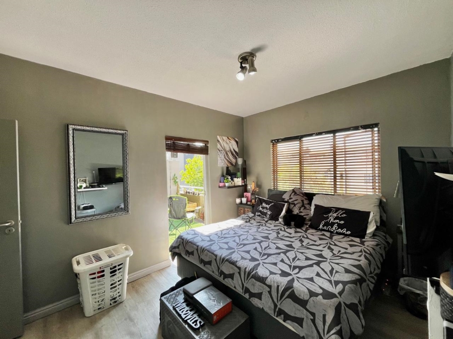 2 Bedroom Property for Sale in Lonehill Gauteng